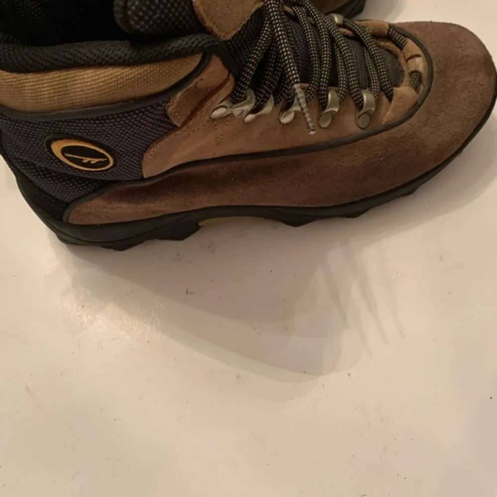Reactor 4060 Hi-Tech Shoes Size 8 1/2 Men’s